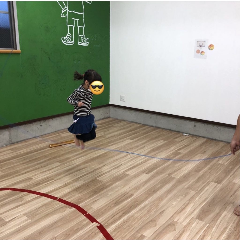大縄跳び
ジャンプトレーニングかつリズム感覚
を養う
放課後等デイサービス
ふぁんた